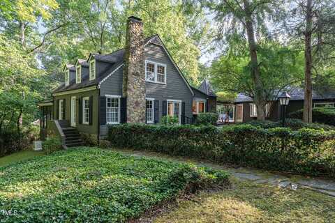 1202 Roosevelt Drive, Chapel Hill, NC 27514