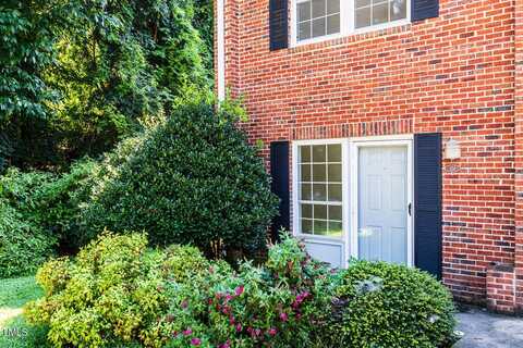 134 Friar Lane, Carrboro, NC 27510