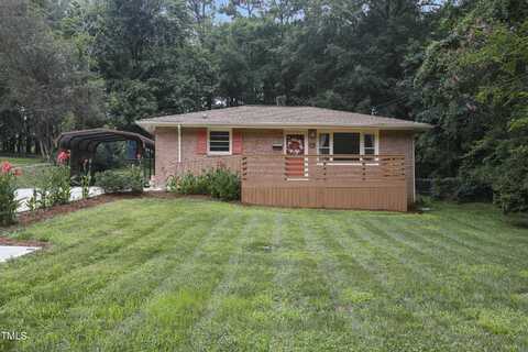 113 Glosson Circle, Carrboro, NC 27510