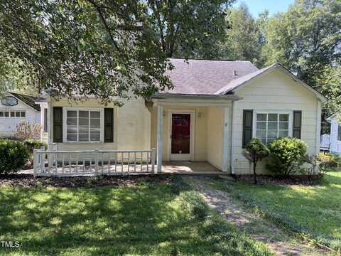 317 Eastover Circle NE, Lenoir, NC 28645