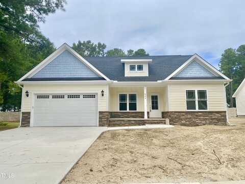 203 Fountain Drive, Clinton, NC 28328