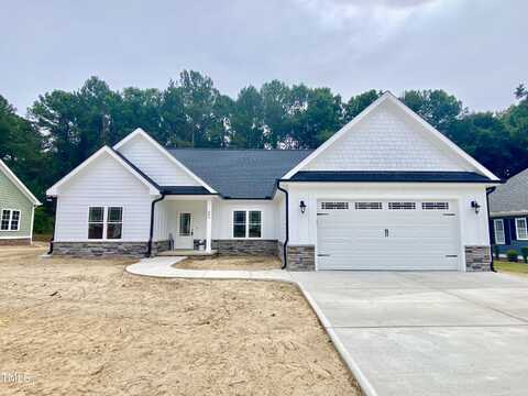 206 Fountain Drive, Clinton, NC 28328