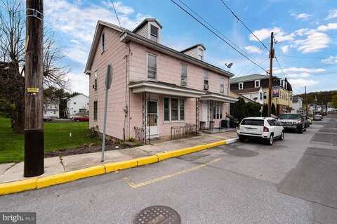 25-27 MAIN STREET, MIDDLEPORT, PA 17953