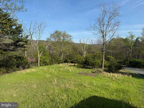 DEER TRAIL, PETERSBURG, WV 26847