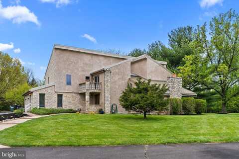 6 CREEKSIDE, IVYLAND, PA 18974