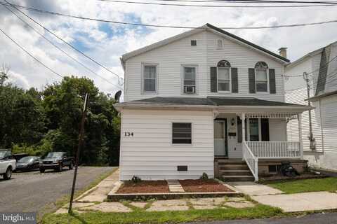 134 S 4TH STREET, FRACKVILLE, PA 17931