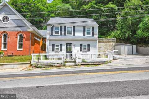 29 E MAIN STREET, NEW FREEDOM, PA 17349