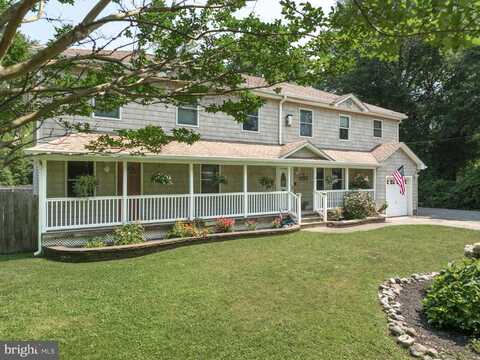 11 POWELL LANE, BARNEGAT, NJ 08005