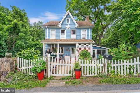 882 RICHMOND ROAD, WINDSOR, PA 17366