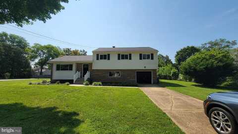 113 UPPER FERRY ROAD, EWING, NJ 08618