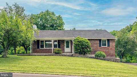 1641 OLD SUMNEYTOWN PIKE, HARLEYSVILLE, PA 19438