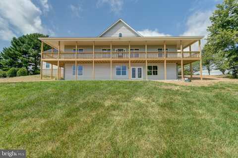 946 CARRS BRIDGE ROAD, BUMPASS, VA 23024