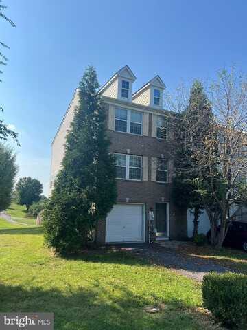 5 CARNEGIE LINKS DRIVE, MARTINSBURG, WV 25405