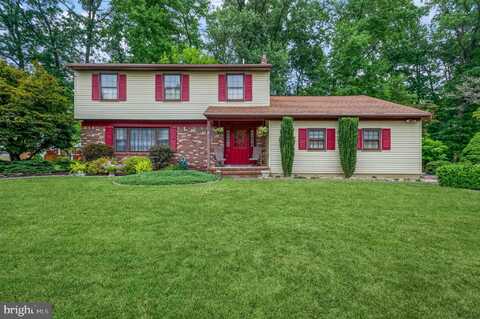 5 PEMBROKE COURT, LAWRENCEVILLE, NJ 08648