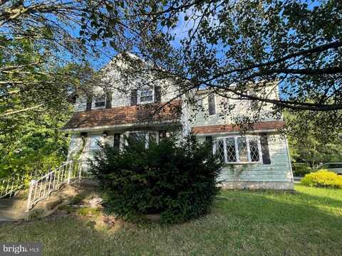 214 CROSS KEYS ROAD, BERLIN, NJ 08009