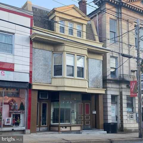 10 E MAIN STREET, SCHUYLKILL HAVEN, PA 17972