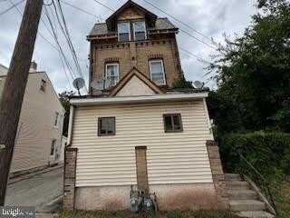 57 E WOOD STREET, NORRISTOWN, PA 19401