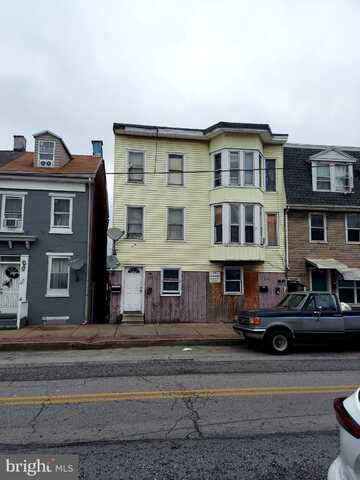 321/323 S QUEEN STREET, YORK, PA 17403