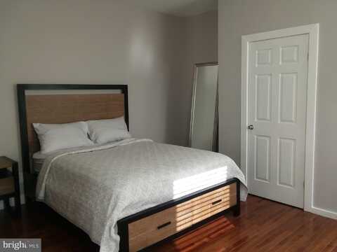 2012 MOUNT ROYAL TERRACE, BALTIMORE, MD 21217