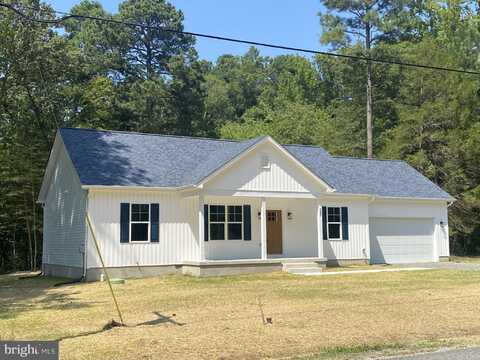 157 NORTH GLEBE ROAD, MONTROSS, VA 22520