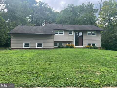 226 E CHARLOTTE STREET, MILLERSVILLE, PA 17551