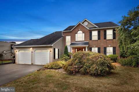 721 STOCKTON DRIVE, SOUDERTON, PA 18964