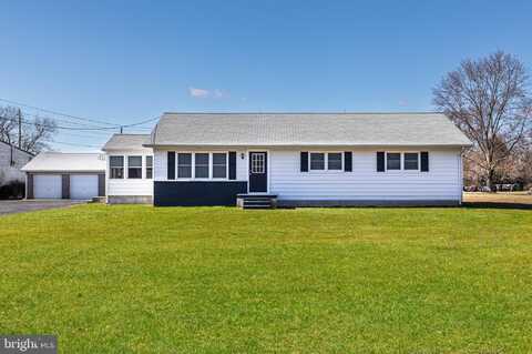 303 EAYRESTOWN ROAD, SOUTHAMPTON, NJ 08088