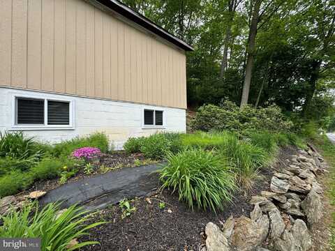 4312 FISSELS CHURCH ROAD, GLEN ROCK, PA 17327