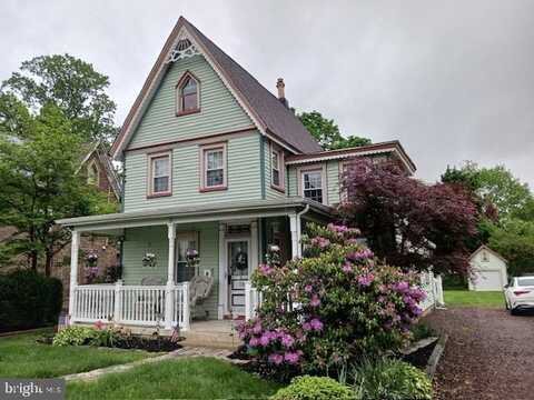 10 E TAUNTON AVENUE, BERLIN, NJ 08009