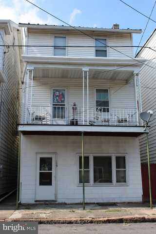 139 E MARKET STREET, WILLIAMSTOWN, PA 17098