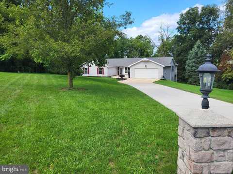 10 DORSET COURT, CHAMBERSBURG, PA 17201