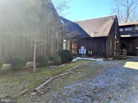 3113 CALMES NECK LANE, BOYCE, VA 22620