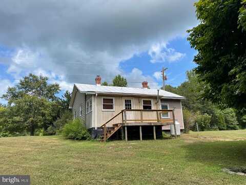 2368 VAWTER CORNER ROAD, LOUISA, VA 23093