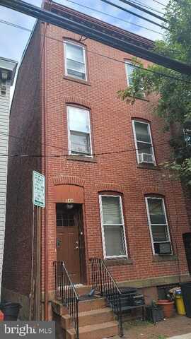 548 CENTRE STREET, TRENTON, NJ 08611