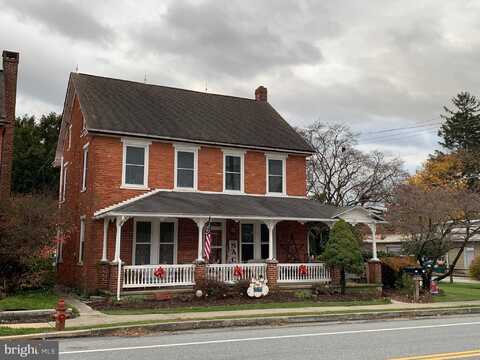 126 W MAIN STREET, SALUNGA, PA 17538