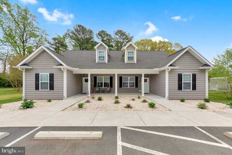 124 GORDON LANE, WARSAW, VA 22572