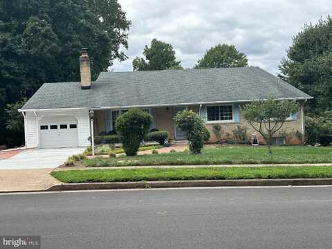 8509 WOLFTRAP ROAD, VIENNA, VA 22182