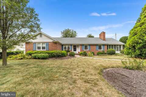 24 SCHOOL LANE, CARNEYS POINT, NJ 08069