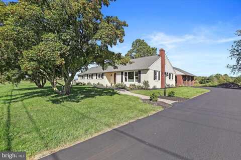 000 TWIN OAKS DRIVE, PERKASIE, PA 18944