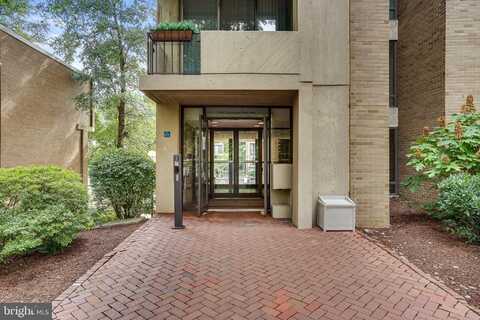 11400 WASHINGTON PLAZA W, RESTON, VA 20190