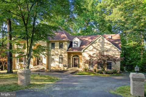 18515 CABIN ROAD, TRIANGLE, VA 22172