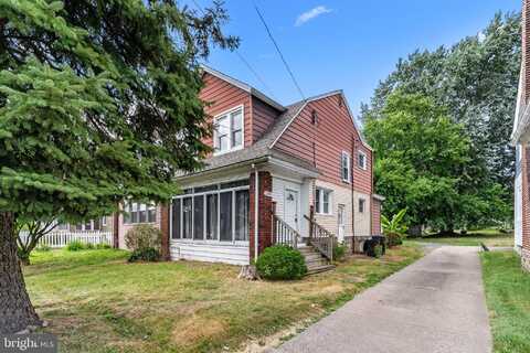 2390 PHILMONT AVENUE, HUNTINGDON VALLEY, PA 19006