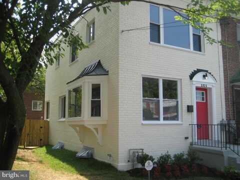 5035 SARGENT ROAD NE, WASHINGTON, DC 20017