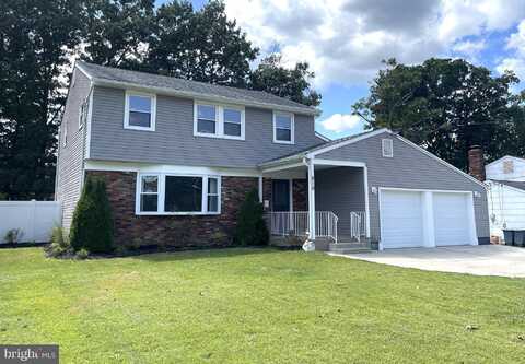 910 HOWE DRIVE, BLACKWOOD, NJ 08012