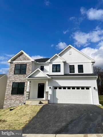 331 W FRITZ AVENUE, QUARRYVILLE, PA 17566