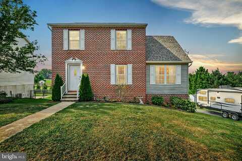 25 VAN ZANDT WAY, WINDSOR, PA 17366