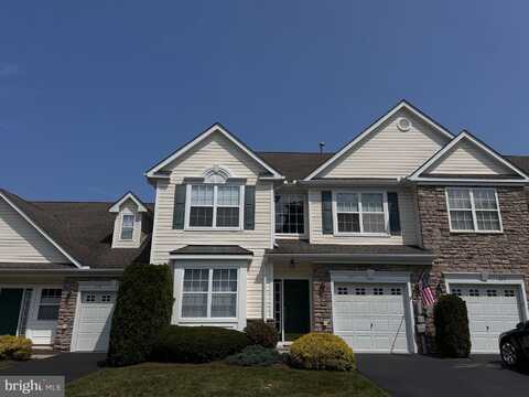 117 VILLAGE DRIVE, BLANDON, PA 19510