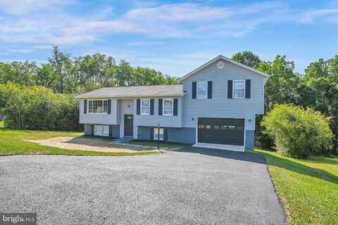 253 VEGAS DRIVE, HANOVER, PA 17331