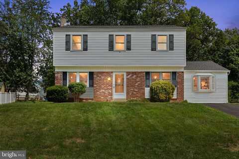 220 PINE TREE LANE, HATBORO, PA 19040