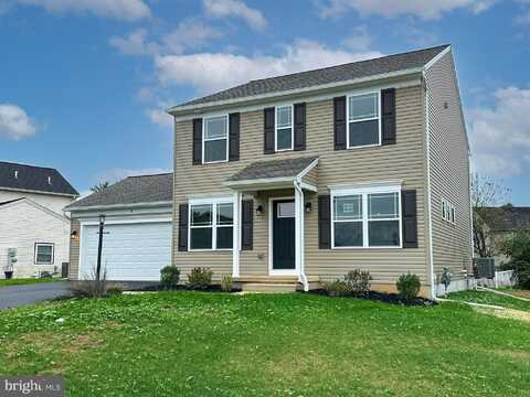 4 CHELTENHAM LANE, CARLISLE, PA 17013